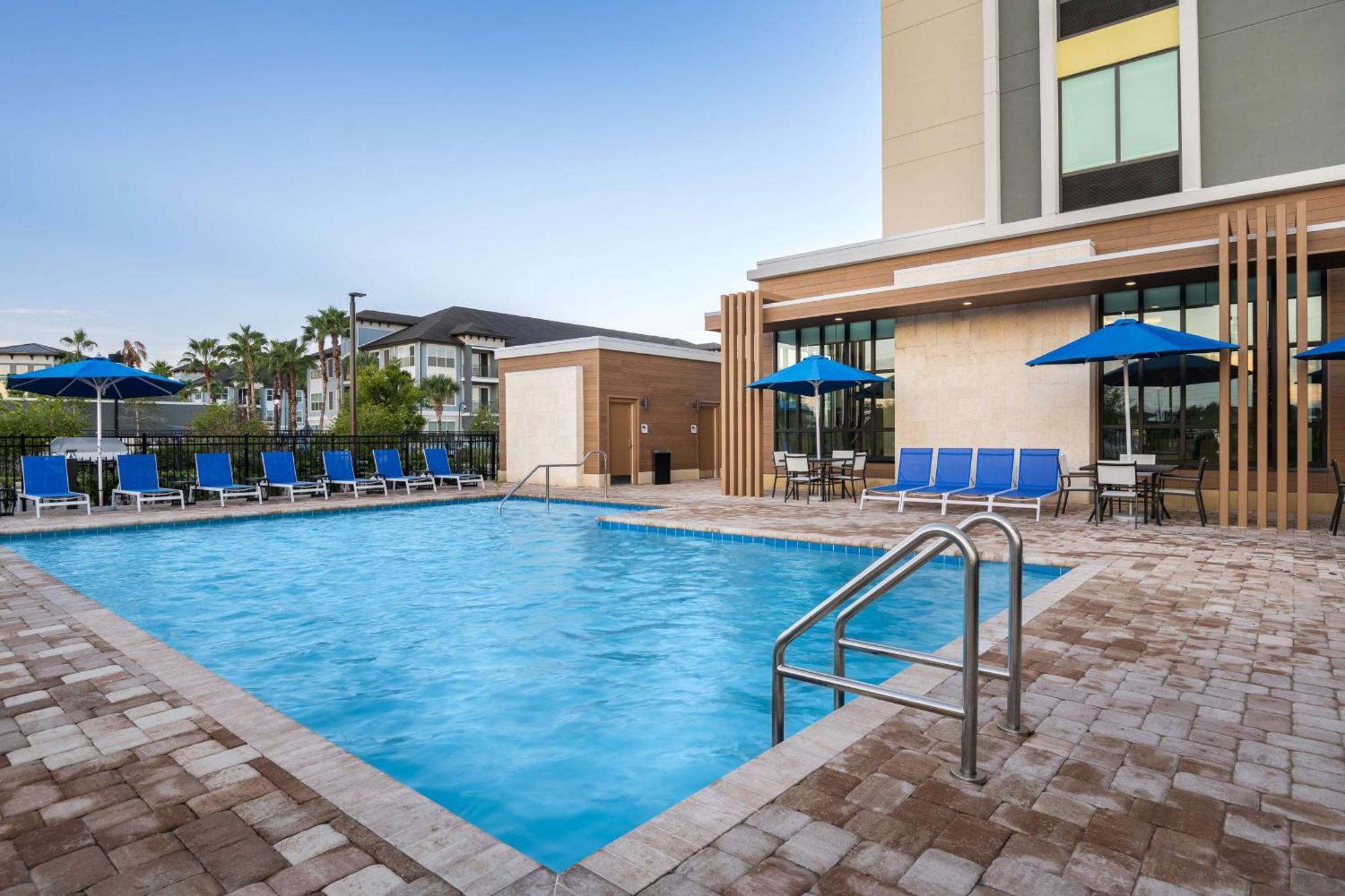 Hilton Garden Inn Orlando I-4 Millenia Blvd Mall المظهر الخارجي الصورة